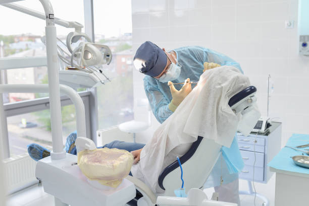 Best Emergency Gum Treatment in Fort Denaud, FL